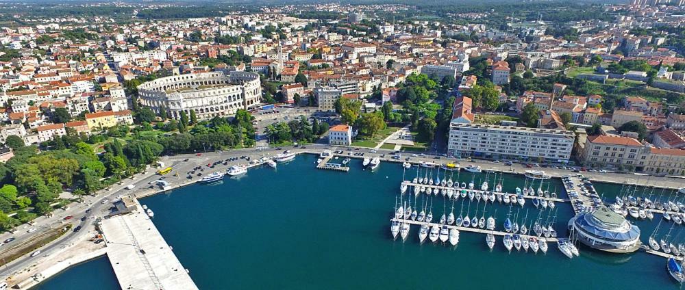 Villa Isabella Pola Esterno foto